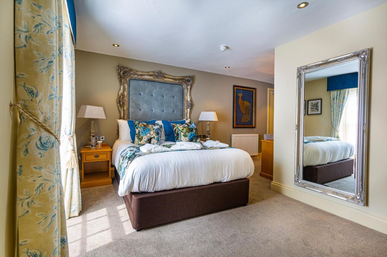The Rutland Arms Hotel, Bakewell, Derbyshire Dış mekan fotoğraf