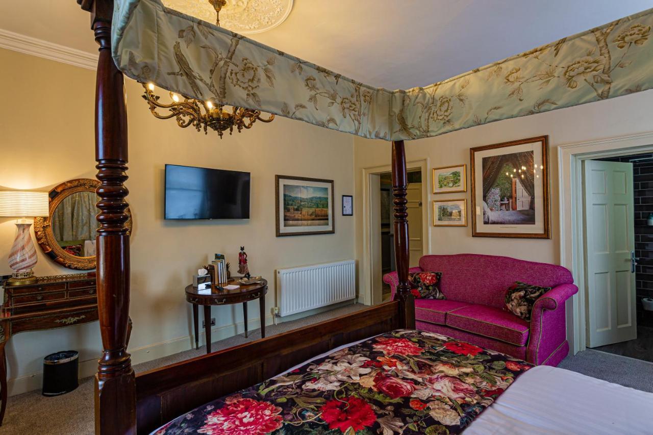 The Rutland Arms Hotel, Bakewell, Derbyshire Dış mekan fotoğraf