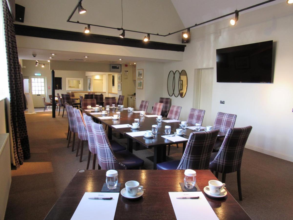 The Rutland Arms Hotel, Bakewell, Derbyshire Dış mekan fotoğraf